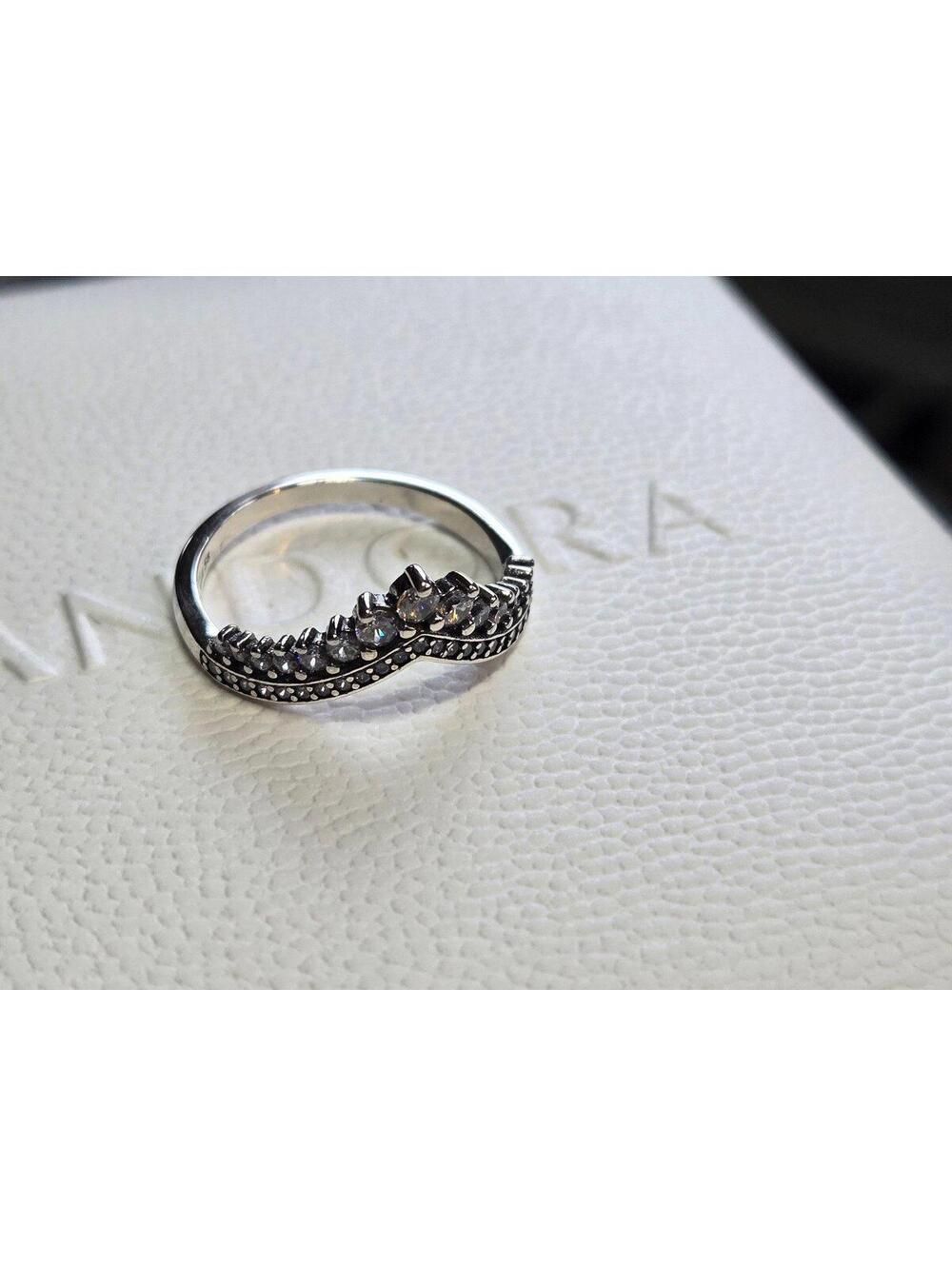 Pandora  s925 ale cubic zirconia ring